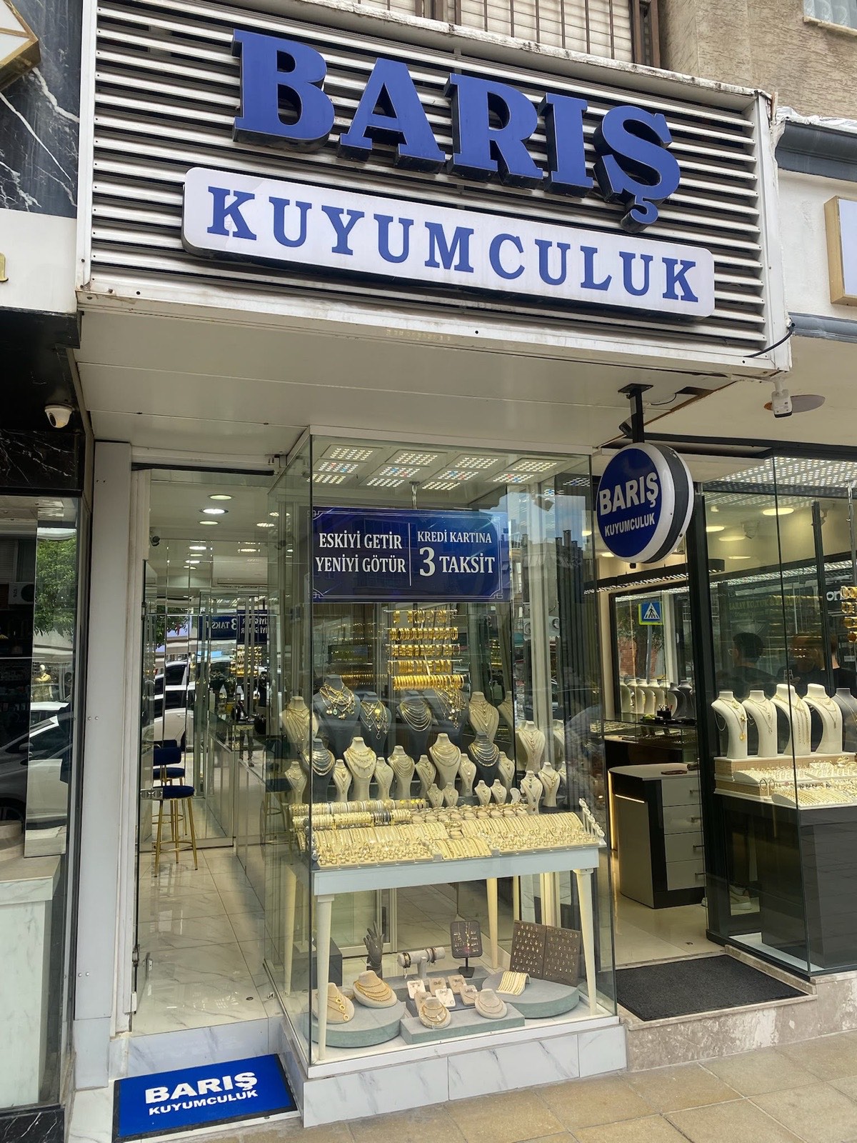 Barış Kahraman Kuyumculuk mağaza cephesi ve tabelası